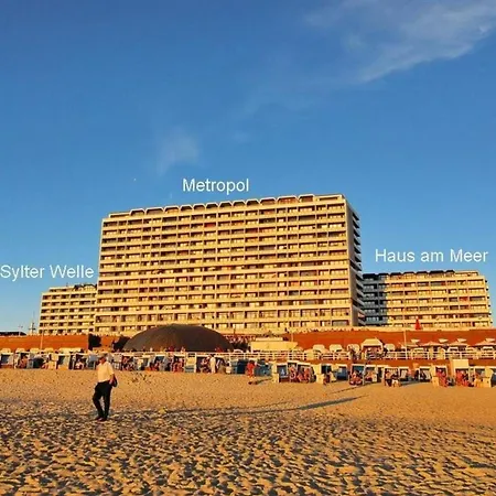 Metropol, Whg 284, Seeseite 12og شقة